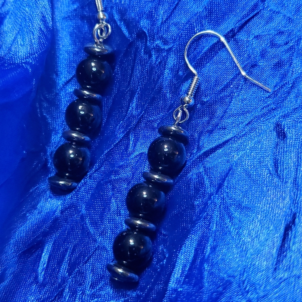 Lovely 3 black stone earrings